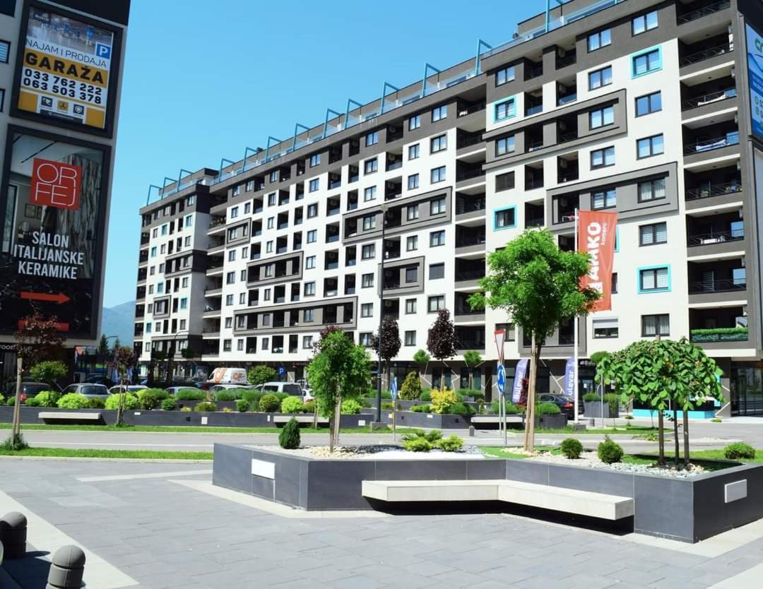Delux Apartmani Bulevar Sarajevo Exterior photo